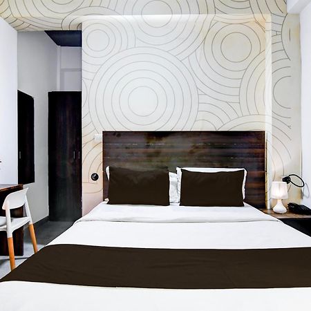 Super Townhouse Chandrasekharpur Bhubaneswar Dış mekan fotoğraf
